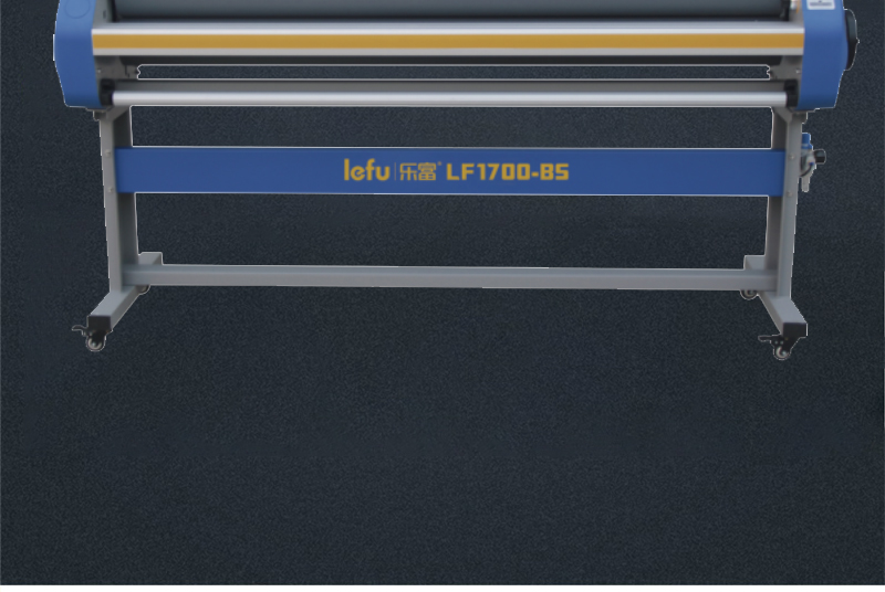 1636881496